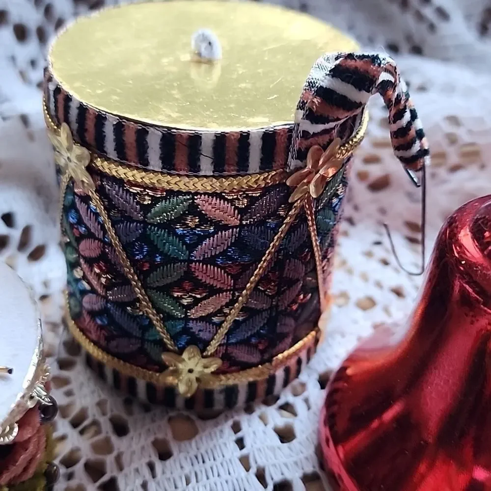 Vintage Christmas Ornaments/Bells Holiday Yesteryear